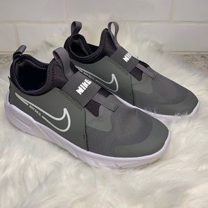 Boys Nike size 3youth shoes